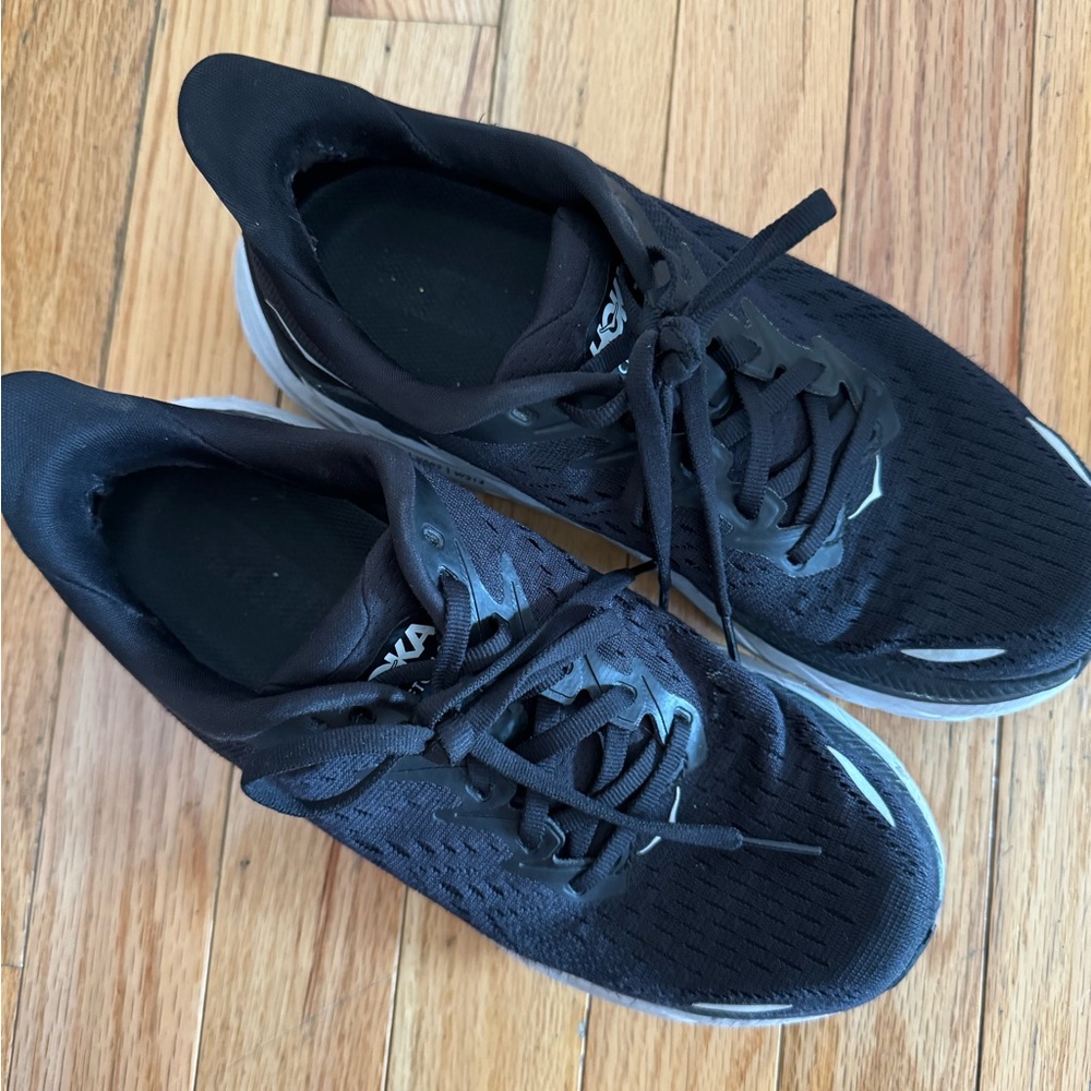Hoka Clifton 7